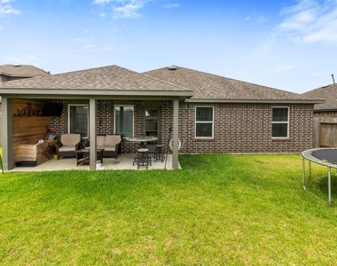 1008 Llano Trail - Photo Thumbnail 22