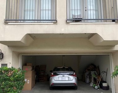 6306 Grand Boulevard - Photo Thumbnail 11