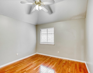 12831 Pheasant Lake Court - Photo Thumbnail 12
