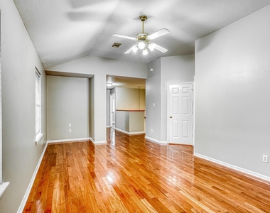 12831 Pheasant Lake Court - Photo Thumbnail 11