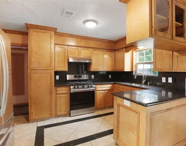 6923 Leader St Street - Photo Thumbnail 12