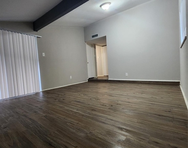 3822 Broken Elm Drive - Photo Thumbnail 22