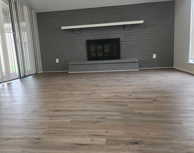 3822 Broken Elm Drive - Photo Thumbnail 25