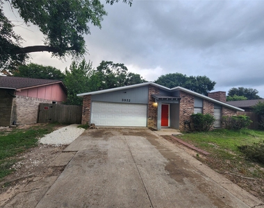 3822 Broken Elm Drive - Photo Thumbnail 1