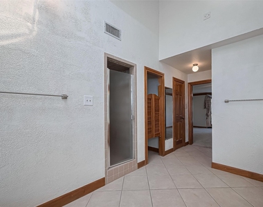 18307 Champion Forest Drive - Photo Thumbnail 39