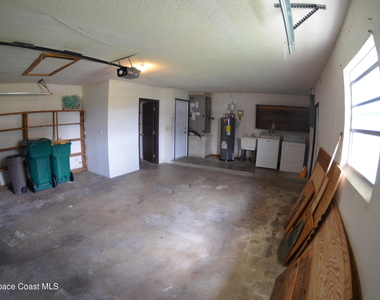 300 Darrow Avenue - Photo Thumbnail 17