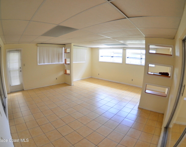 300 Darrow Avenue - Photo Thumbnail 11