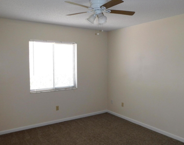 236 Chandler Street - Photo Thumbnail 14