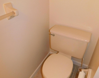 236 Chandler Street - Photo Thumbnail 9