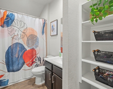4326 Orsini Lane - Photo Thumbnail 9