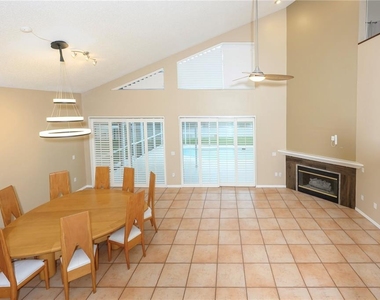 4906 Augusta Avenue - Photo Thumbnail 4