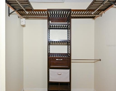 4906 Augusta Avenue - Photo Thumbnail 20