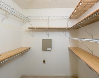 4906 Augusta Avenue - Photo Thumbnail 18