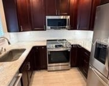 2802 Pass A Grille Way - Photo Thumbnail 8