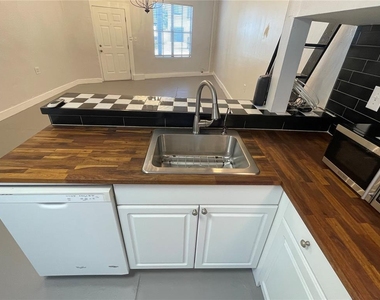 2305 W Texas Avenue - Photo Thumbnail 21
