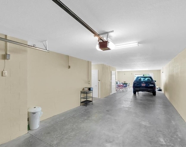 300 Capri Boulevard - Photo Thumbnail 39