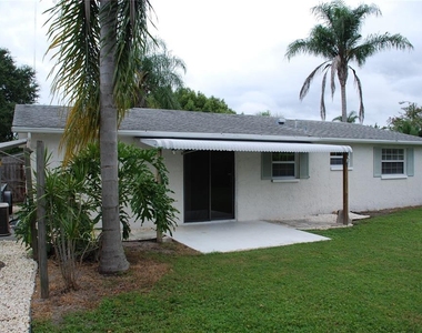 1624 Springdale Drive - Photo Thumbnail 8