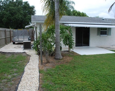 1624 Springdale Drive - Photo Thumbnail 4