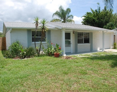1624 Springdale Drive - Photo Thumbnail 2