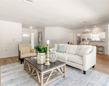 297 Monte Cristo Boulevard - Photo Thumbnail 13