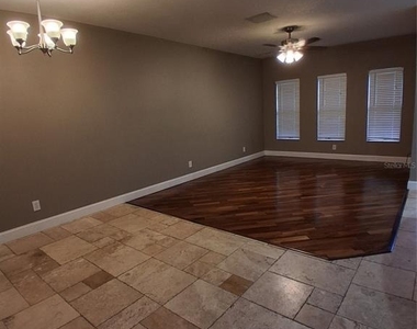 30043 Mossbank Drive - Photo Thumbnail 4