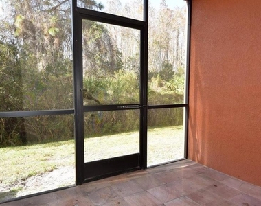 30043 Mossbank Drive - Photo Thumbnail 12