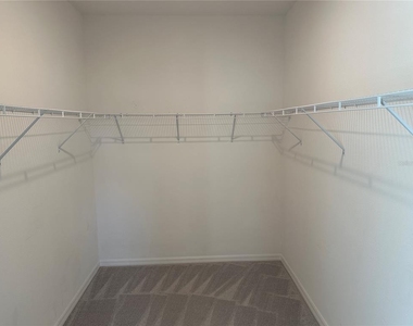 4394 Sailplane Court - Photo Thumbnail 18