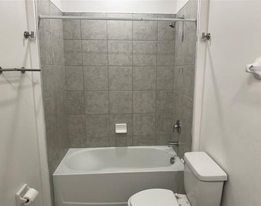 4394 Sailplane Court - Photo Thumbnail 14