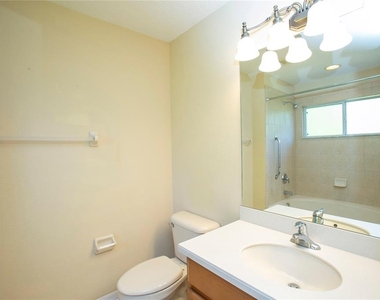 11919 Castine Street - Photo Thumbnail 12