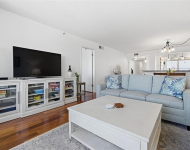 17900 Gulf Boulevard - Photo Thumbnail 14