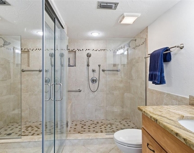 17900 Gulf Boulevard - Photo Thumbnail 25