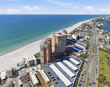 17900 Gulf Boulevard - Photo Thumbnail 33