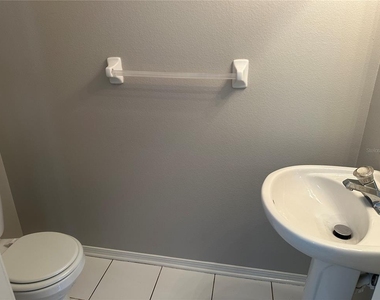 1239 Kennewick Court - Photo Thumbnail 4