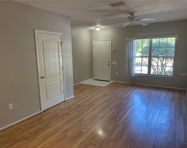 1239 Kennewick Court - Photo Thumbnail 3