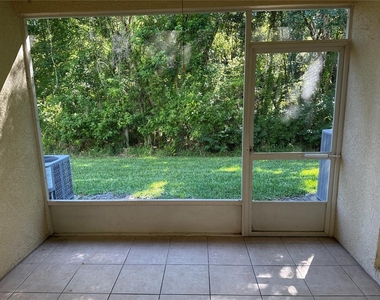 1239 Kennewick Court - Photo Thumbnail 8
