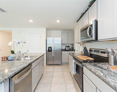 36703 Spanish Rose Drive - Photo Thumbnail 13