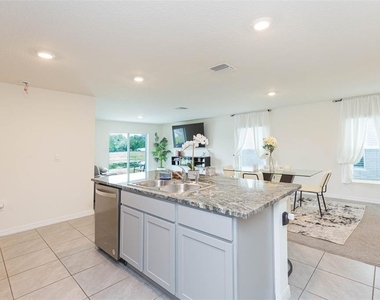 36703 Spanish Rose Drive - Photo Thumbnail 11