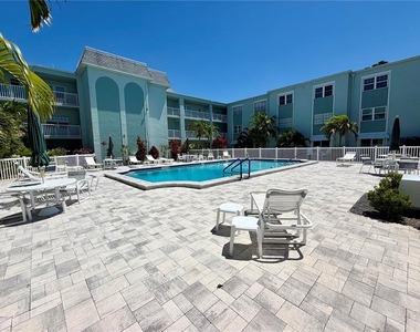 1706 Belleair Forest Drive - Photo Thumbnail 27