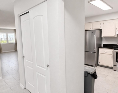 1706 Belleair Forest Drive - Photo Thumbnail 19