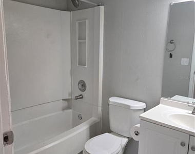 787 Arthurs Court - Photo Thumbnail 7