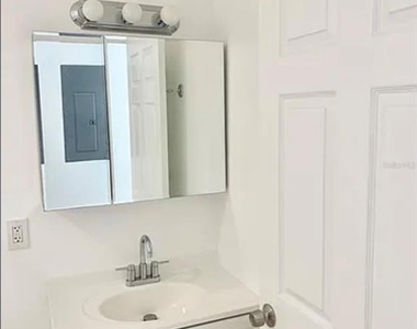1469 19th Street - Photo Thumbnail 14
