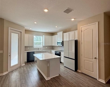 11357 Cay Spruce Way - Photo Thumbnail 6