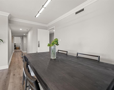 3301 Bayshore Boulevard - Photo Thumbnail 16