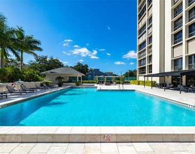 3301 Bayshore Boulevard - Photo Thumbnail 43
