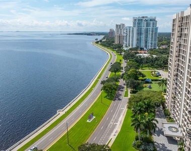 3301 Bayshore Boulevard - Photo Thumbnail 34
