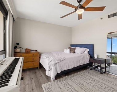 3301 Bayshore Boulevard - Photo Thumbnail 29