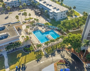 6020 Shore Boulevard S - Photo Thumbnail 41