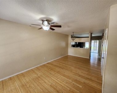 1317 Throckmorton Drive - Photo Thumbnail 3