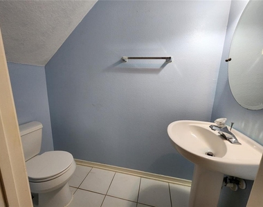 1317 Throckmorton Drive - Photo Thumbnail 28