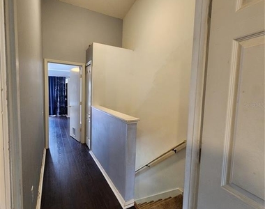 1317 Throckmorton Drive - Photo Thumbnail 18